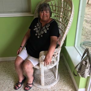 Meet your Posher, Linda